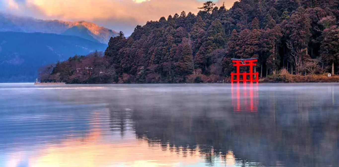 lake-japan