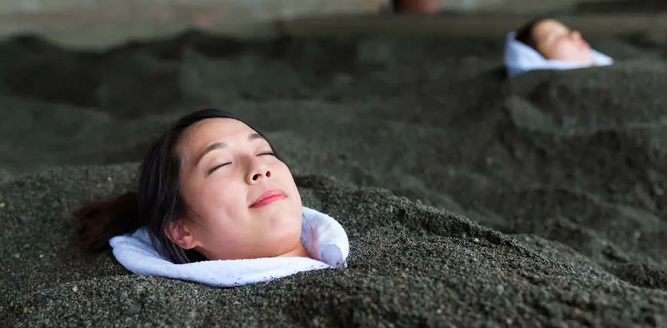 sand-baths-beppu-kaihama